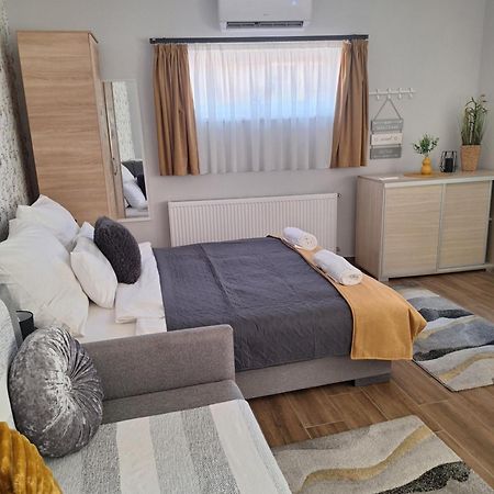 Varfal Apartman Эгер Экстерьер фото
