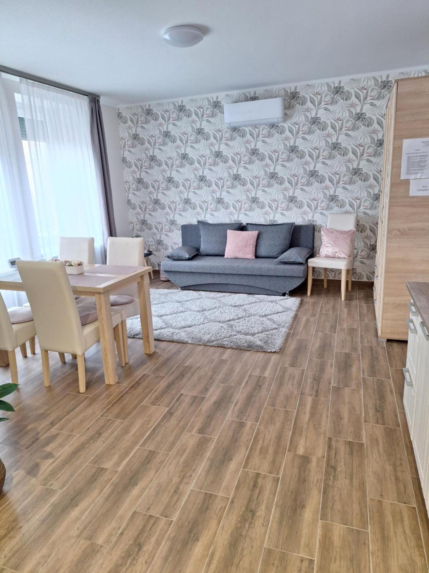 Varfal Apartman Эгер Экстерьер фото