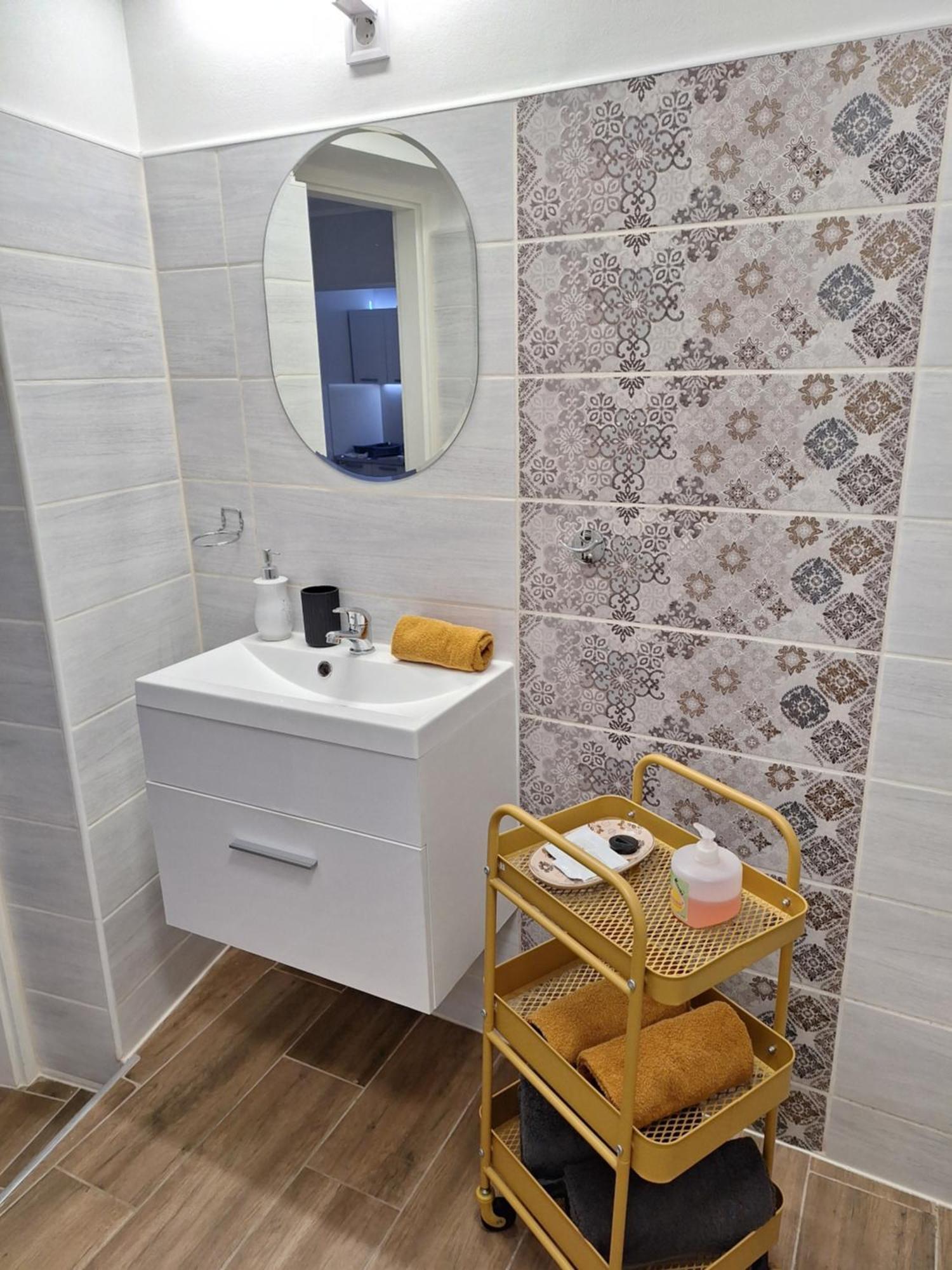 Varfal Apartman Эгер Экстерьер фото