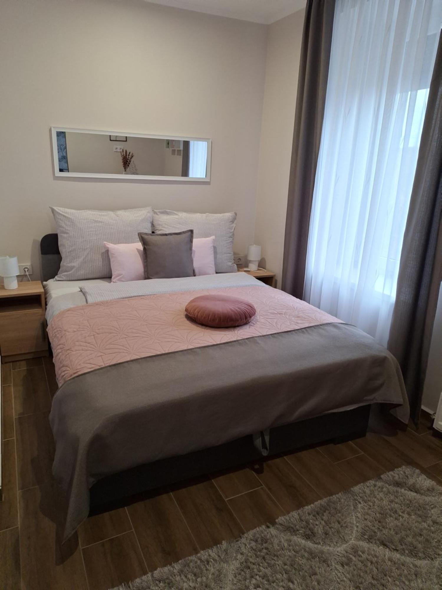 Varfal Apartman Эгер Номер фото