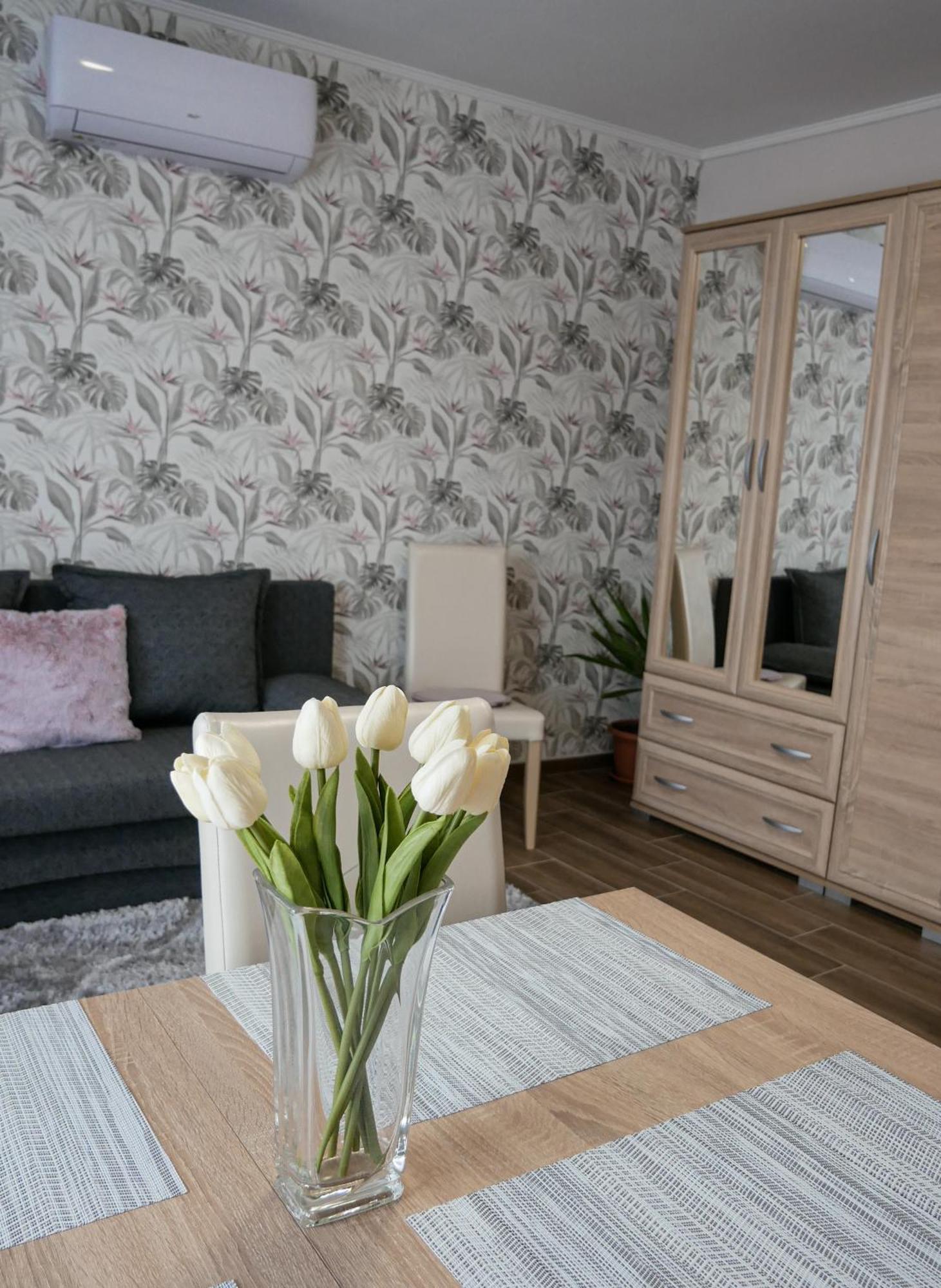 Varfal Apartman Эгер Номер фото