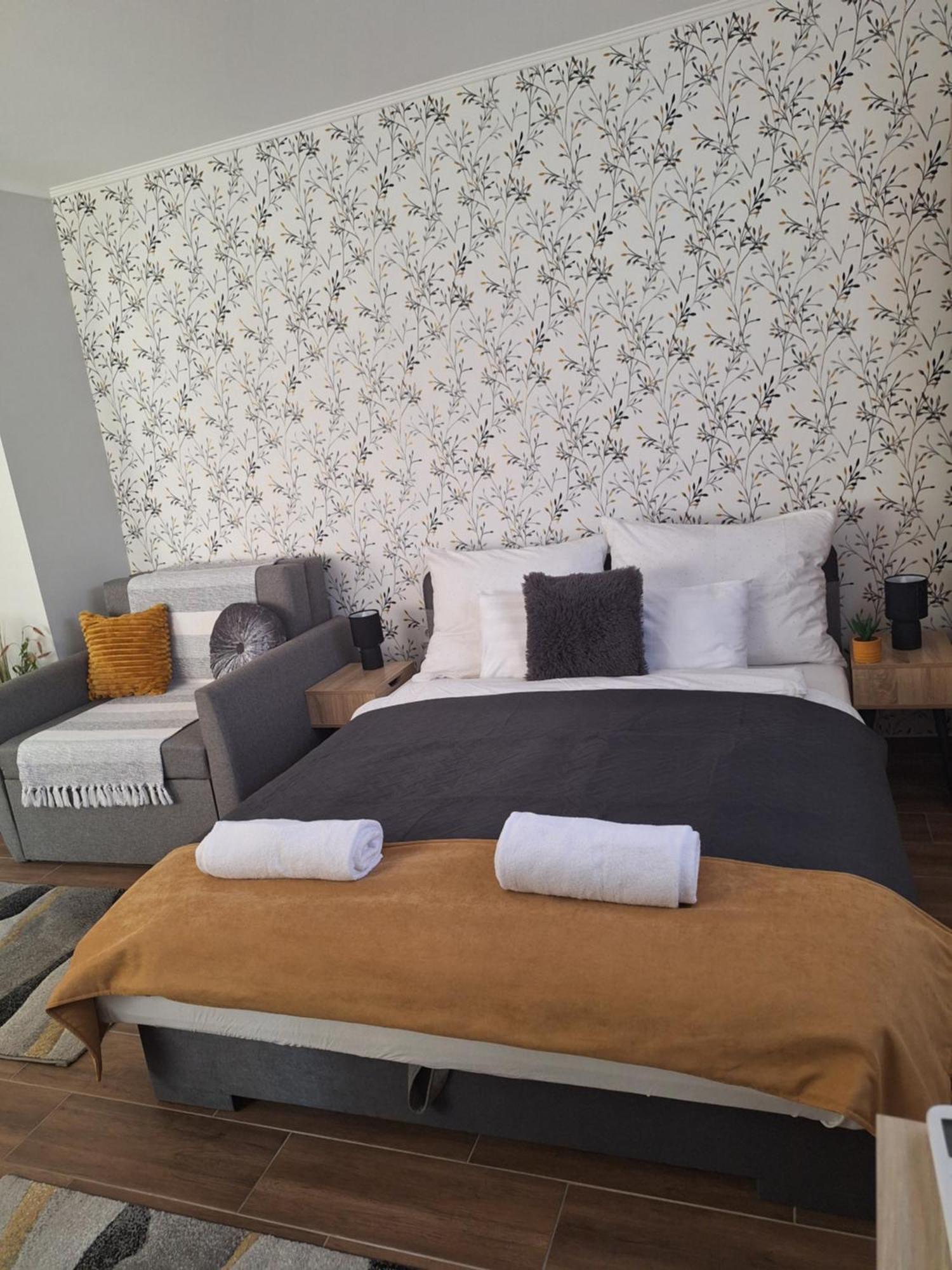Varfal Apartman Эгер Экстерьер фото