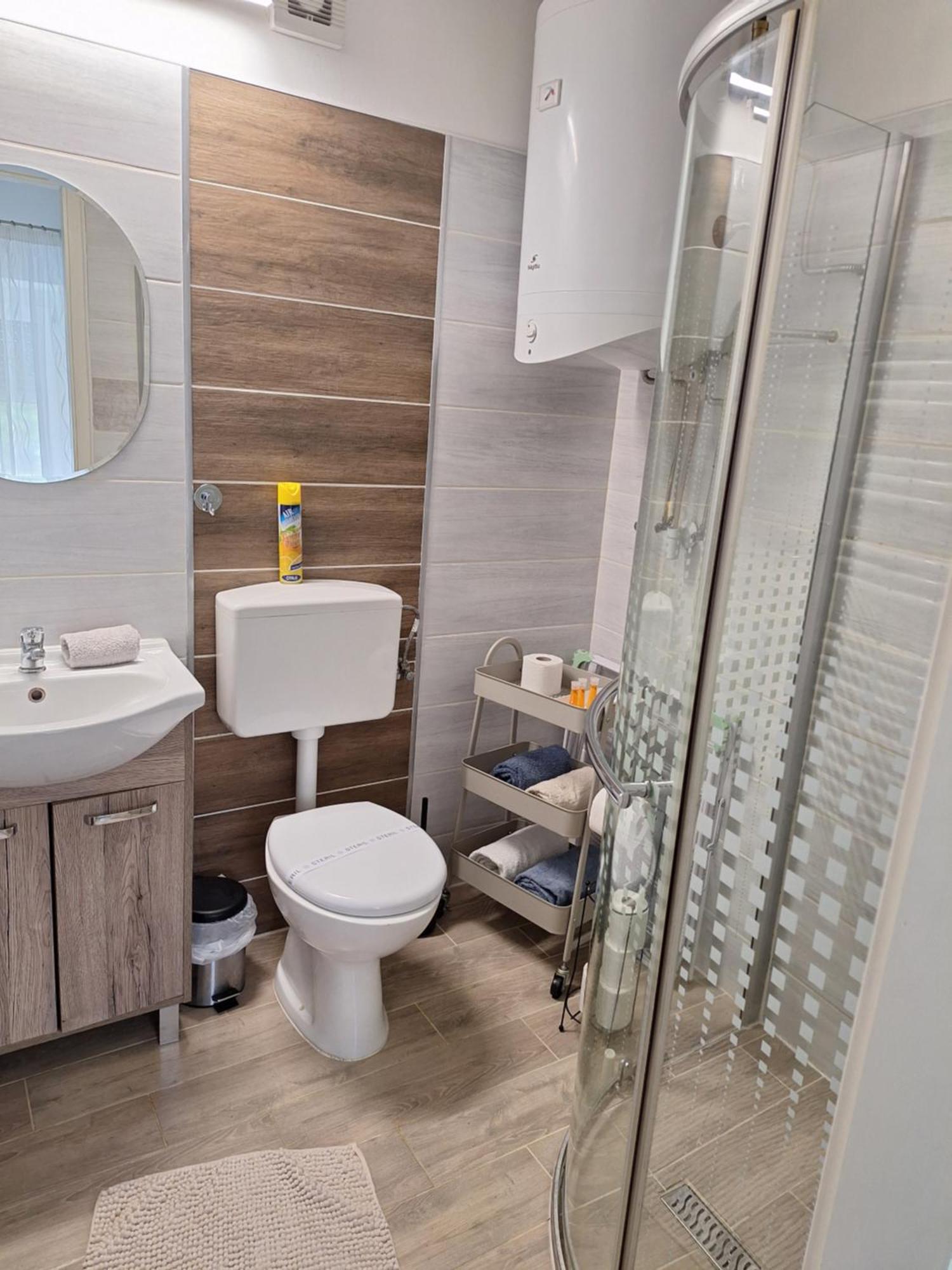 Varfal Apartman Эгер Номер фото